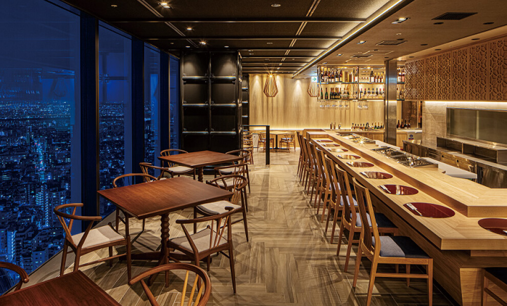 可以品尝到以寿司为主的海鲜料理的忘新年会套餐