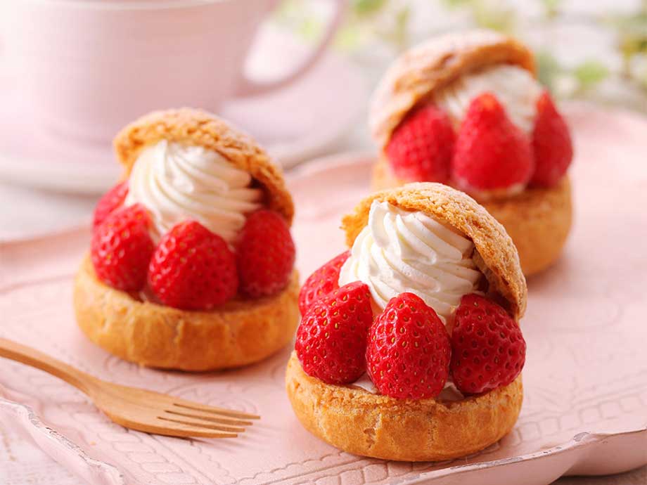 苺シュークリーム